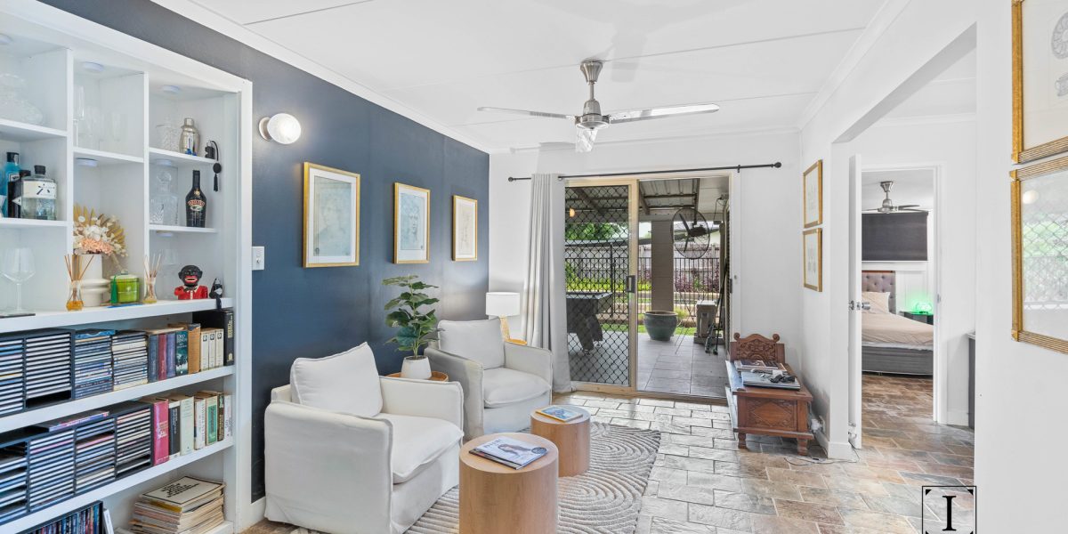 12 Ash Street, Holloways Beach, QLD 4878 AUS