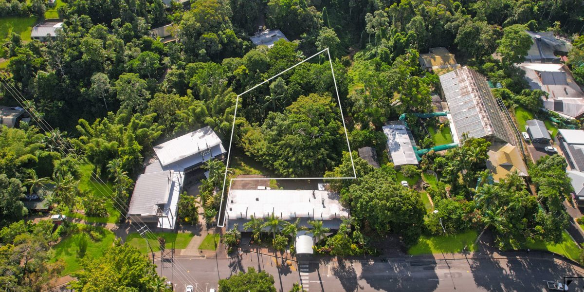 12 Rob Veivers Drive, Kuranda, QLD 4881 AUS