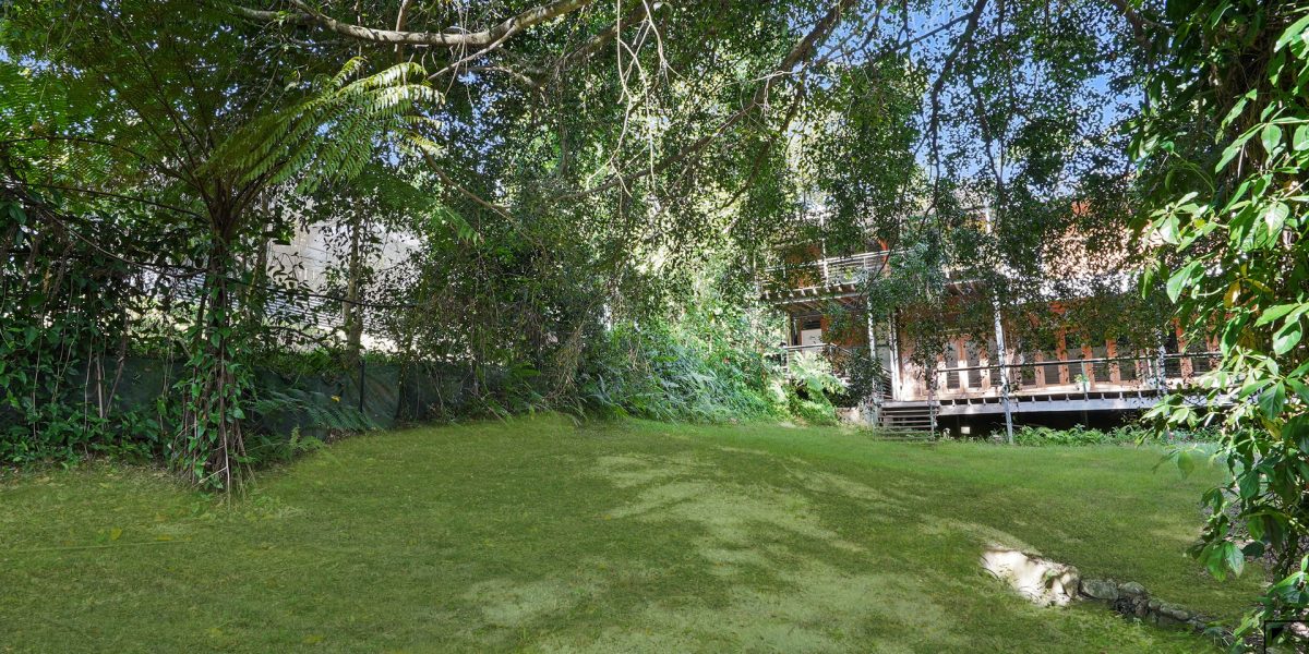 12 Rob Veivers Drive, Kuranda, QLD 4881 AUS