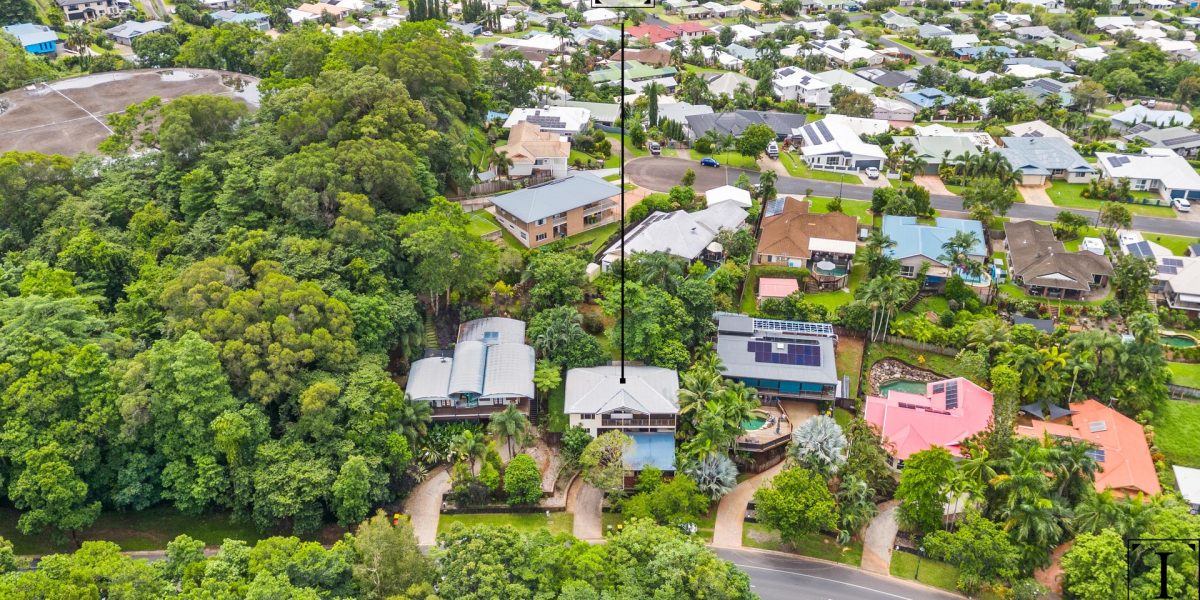 274 Robert Road, Bentley Park, QLD 4869 AUS