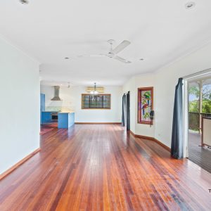 274 Robert Road, Bentley Park, QLD 4869 AUS