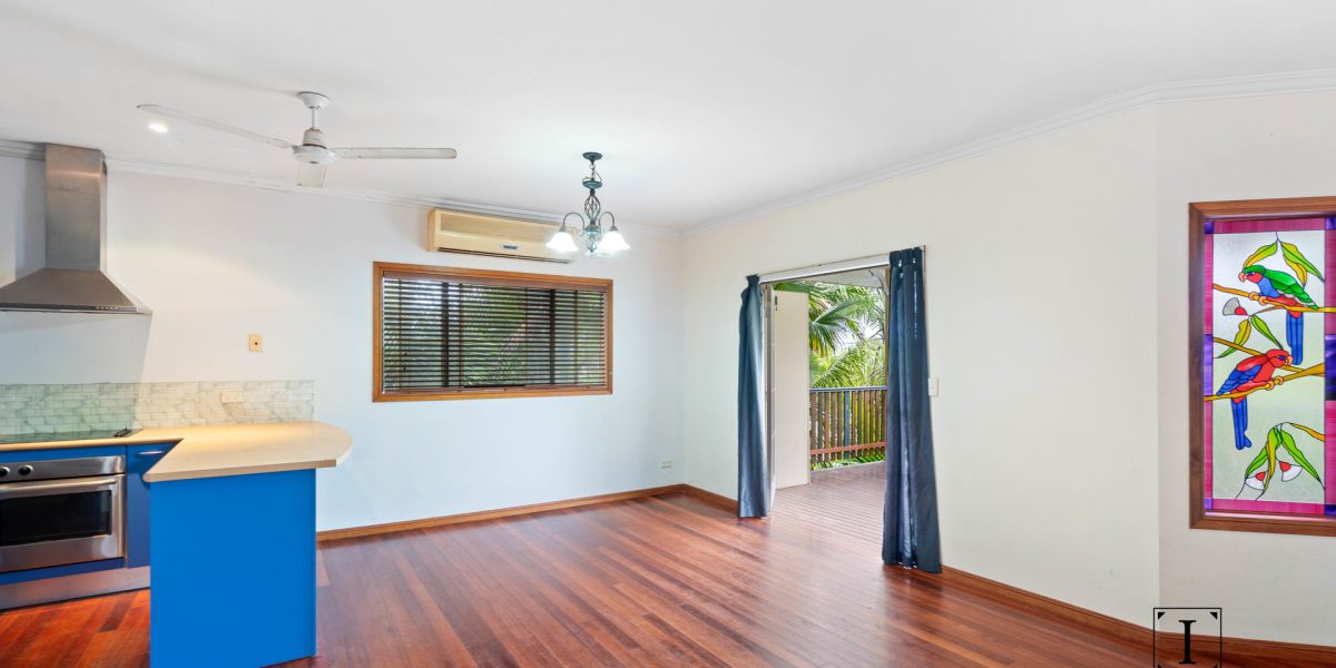 274 Robert Road, Bentley Park, QLD 4869 AUS