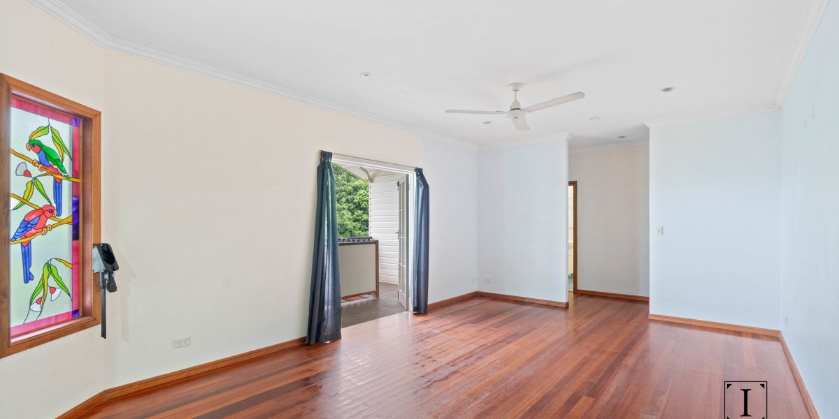 274 Robert Road, Bentley Park, QLD 4869 AUS
