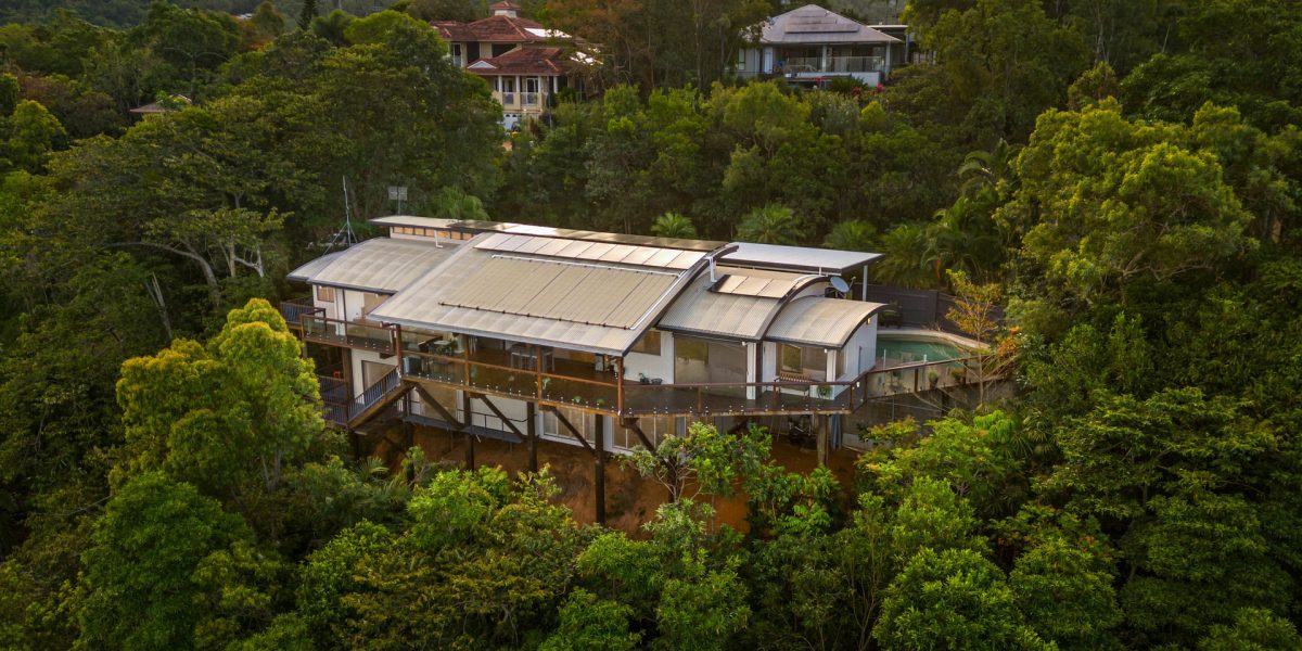 1A Trundle Terrace, Whitfield, QLD 4870 AUS