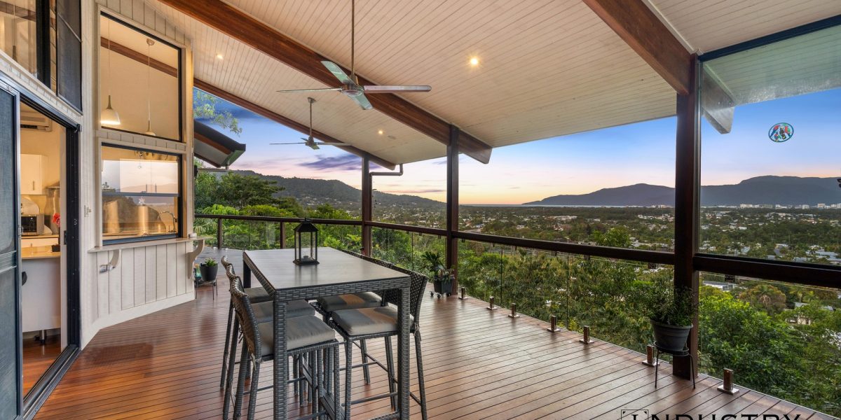 1A Trundle Terrace, Whitfield, QLD 4870 AUS