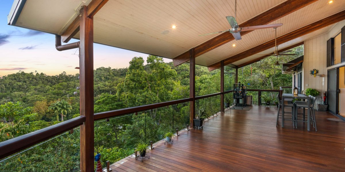 1A Trundle Terrace, Whitfield, QLD 4870 AUS