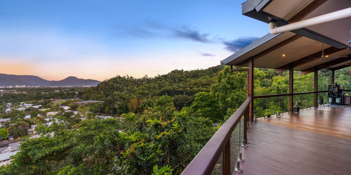 1A Trundle Terrace, Whitfield, QLD 4870 AUS