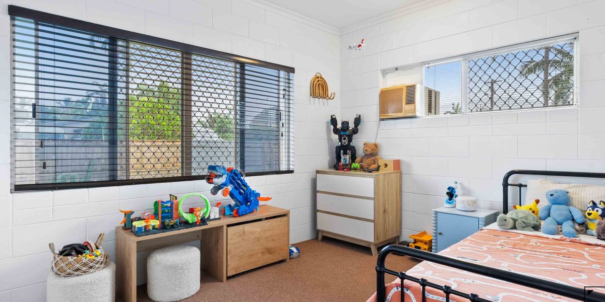 10 Coolum Close, Kewarra Beach, QLD 4879 AUS