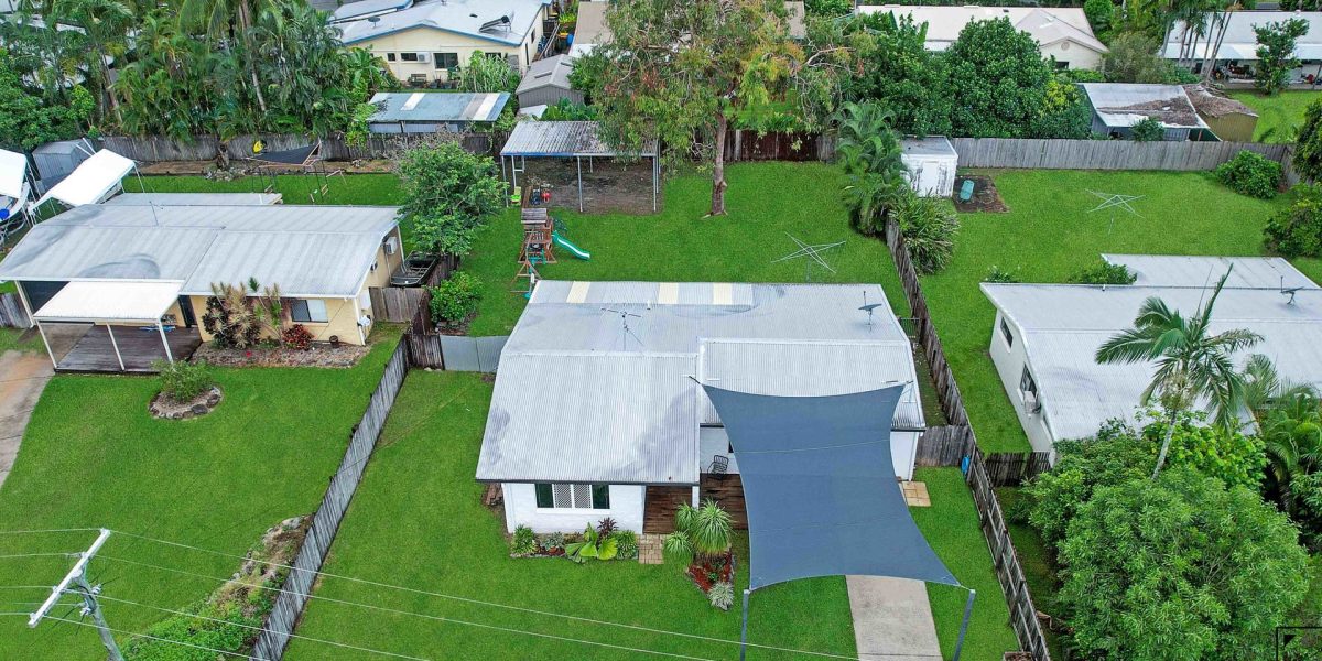 10 Coolum Close, Kewarra Beach, QLD 4879 AUS