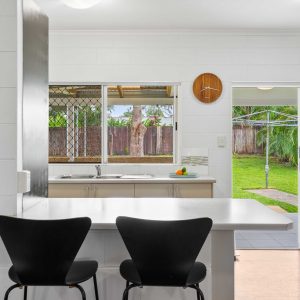 10 Coolum Close, Kewarra Beach, QLD 4879 AUS