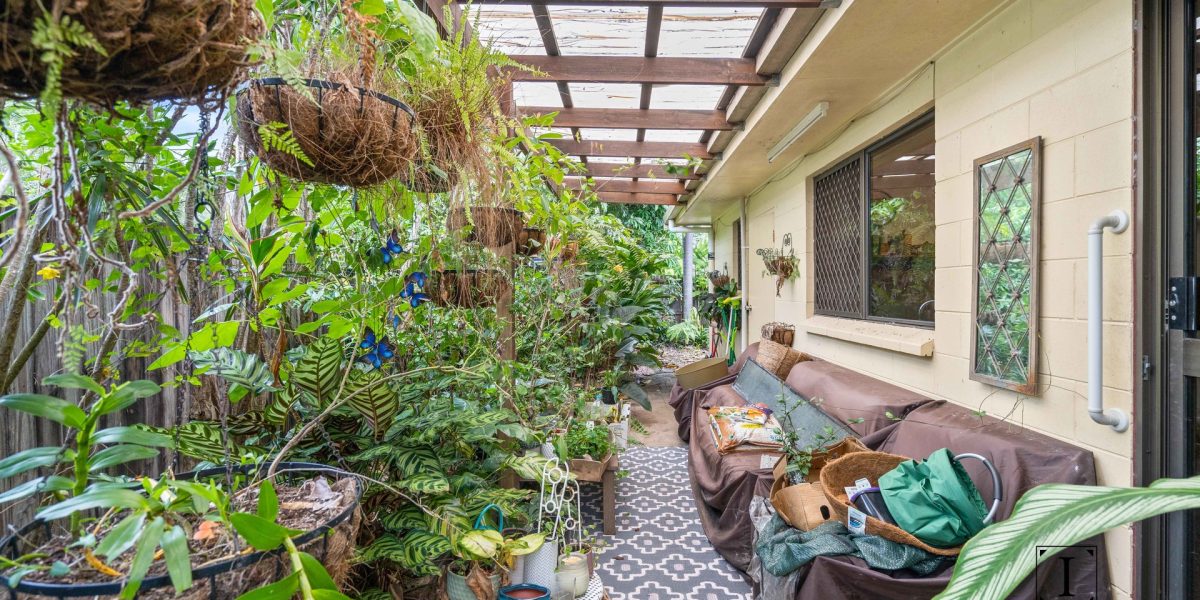 2/35 Caribbean Street, Holloways Beach, QLD 4878 AUS