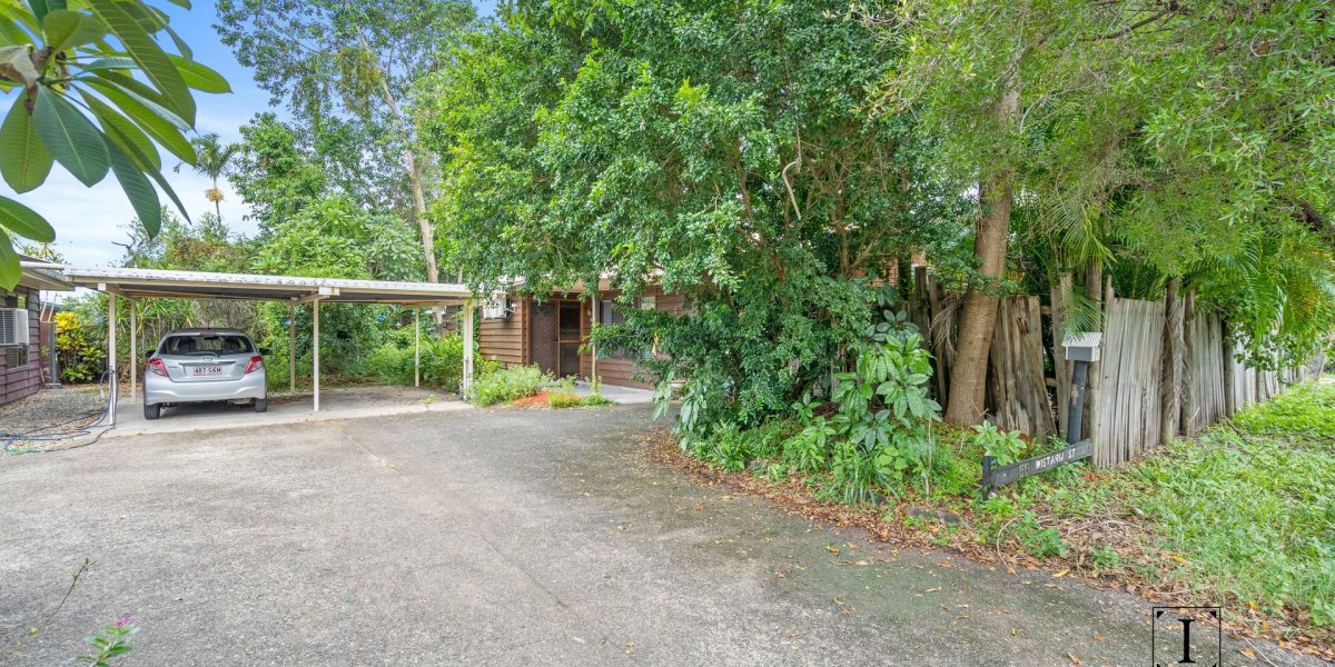 2/35 Caribbean Street, Holloways Beach, QLD 4878 AUS