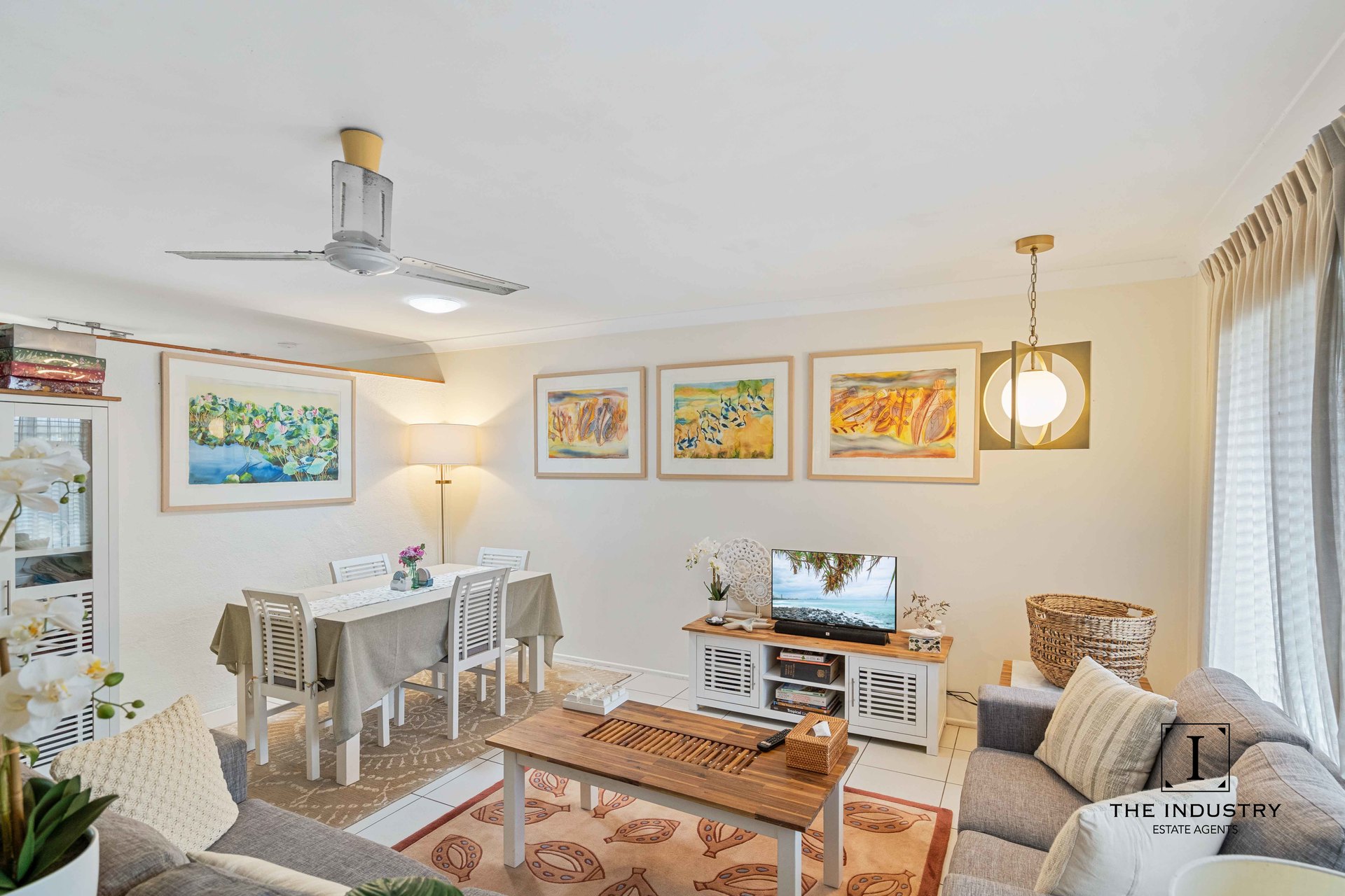 2/35 Caribbean Street, Holloways Beach, QLD 4878 AUS