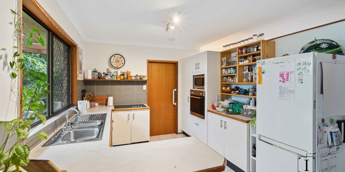 2/35 Caribbean Street, Holloways Beach, QLD 4878 AUS