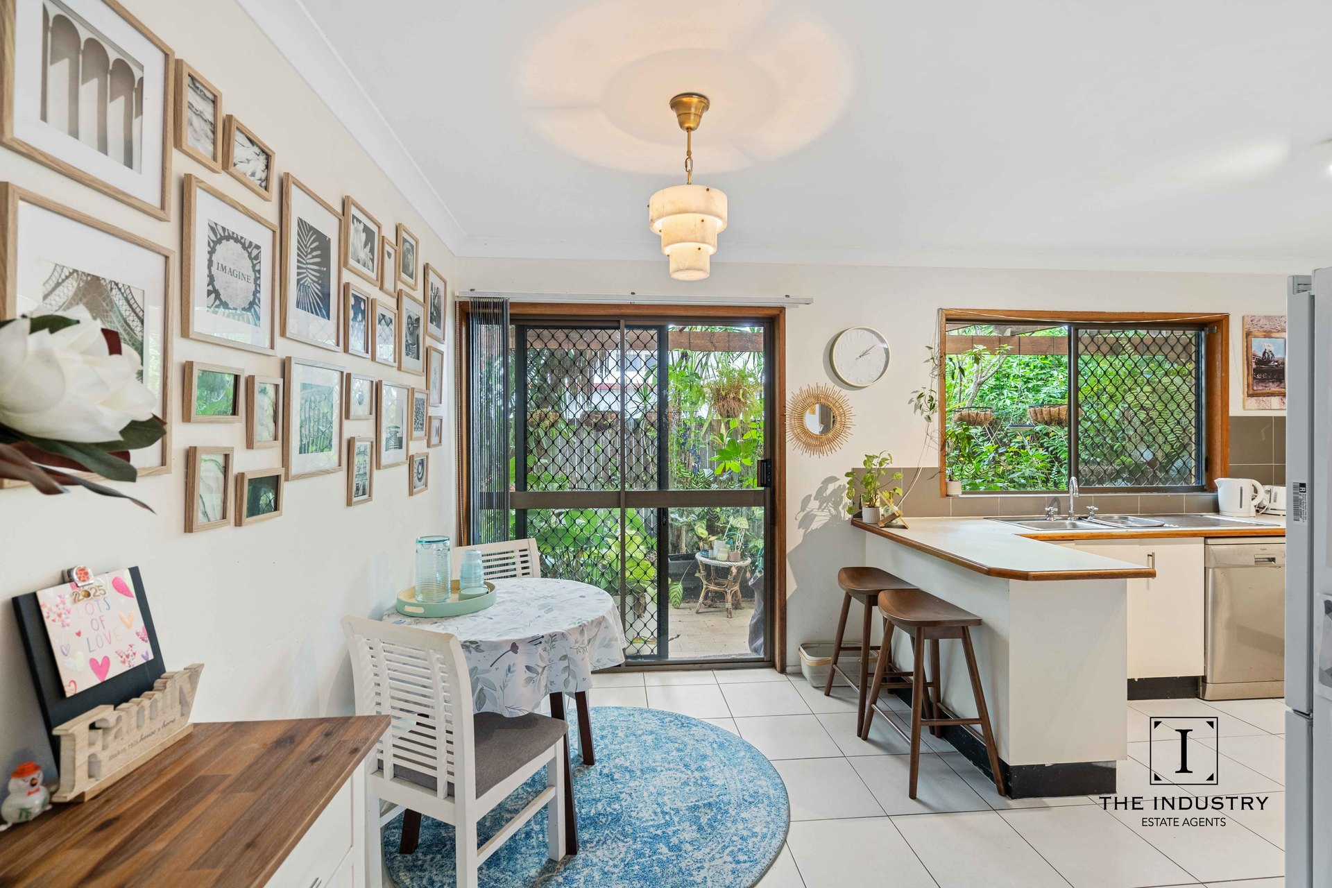 2/35 Caribbean Street, Holloways Beach, QLD 4878 AUS