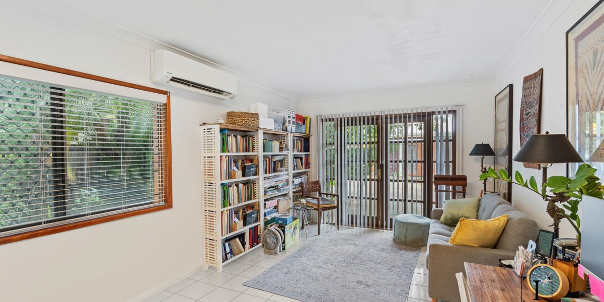 2/35 Caribbean Street, Holloways Beach, QLD 4878 AUS