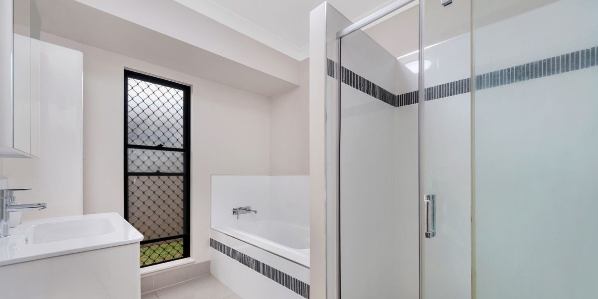 59 Walker Road, Bentley Park, QLD 4869 AUS
