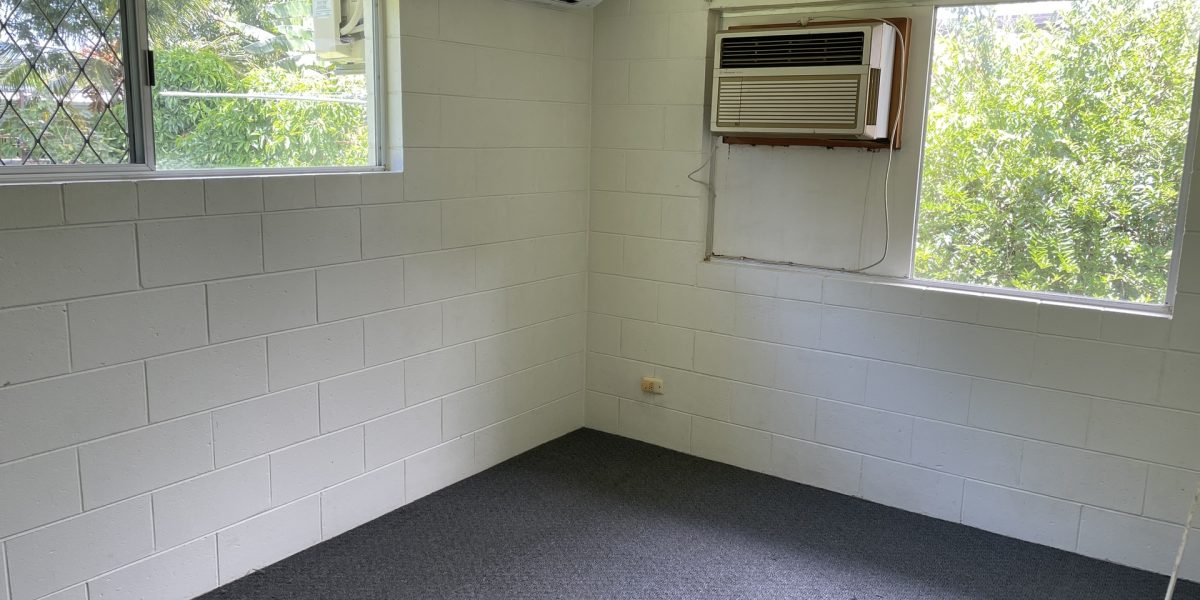 4 Venezia Street, Woree, QLD 4868 AUS