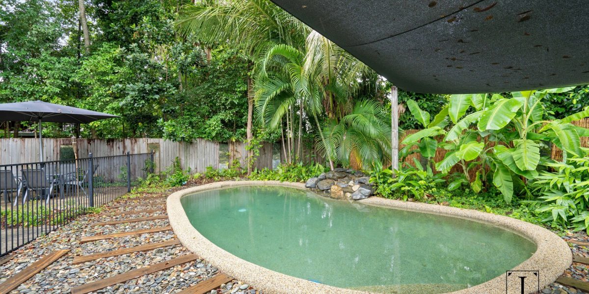 20 Beaver Street, Clifton Beach, QLD 4879 AUS
