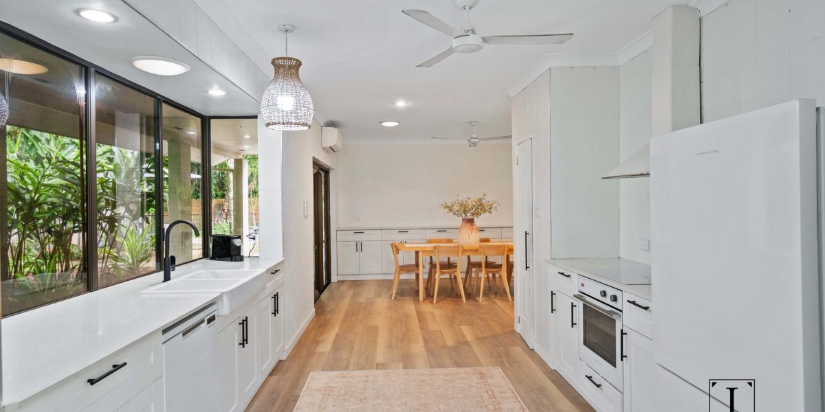 20 Beaver Street, Clifton Beach, QLD 4879 AUS