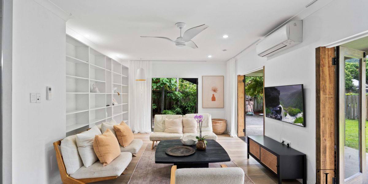 20 Beaver Street, Clifton Beach, QLD 4879 AUS