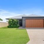 27 Etty Street, Kewarra Beach, QLD 4879 AUS