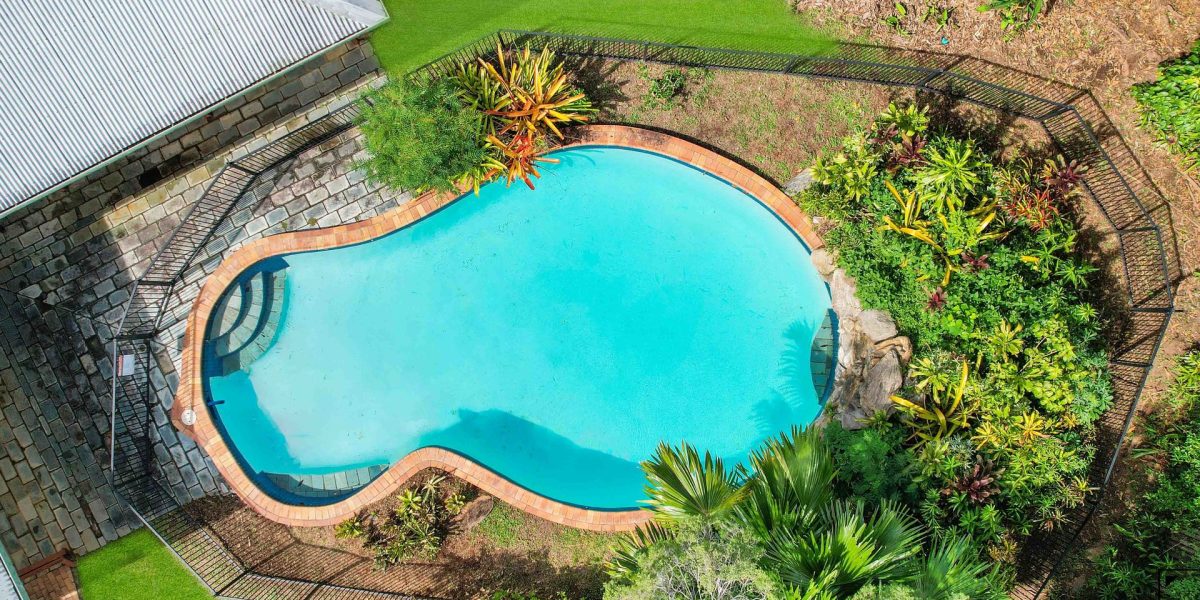 1 Ficus Close, Redlynch, QLD 4870 AUS