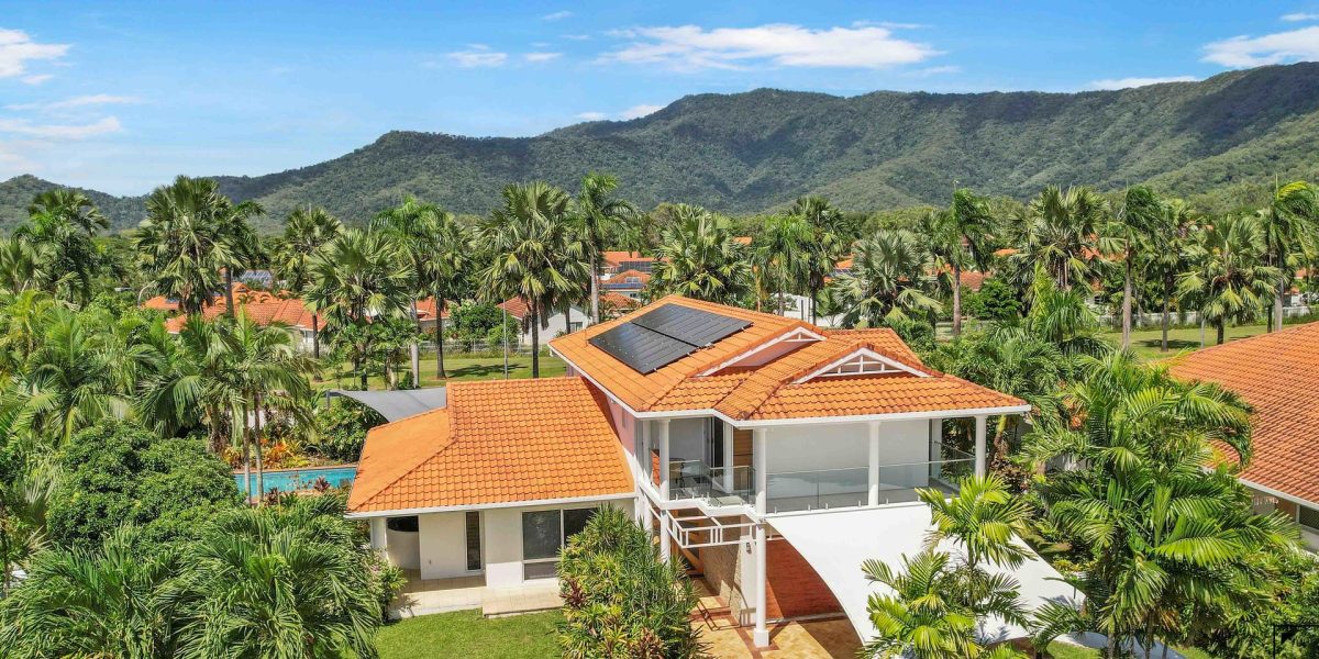5 Stream Avenue, Kewarra Beach, QLD 4879 AUS