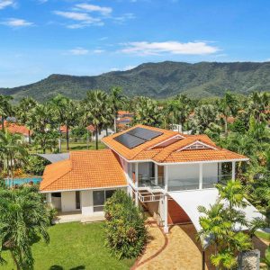 5 Stream Avenue, Kewarra Beach, QLD 4879 AUS