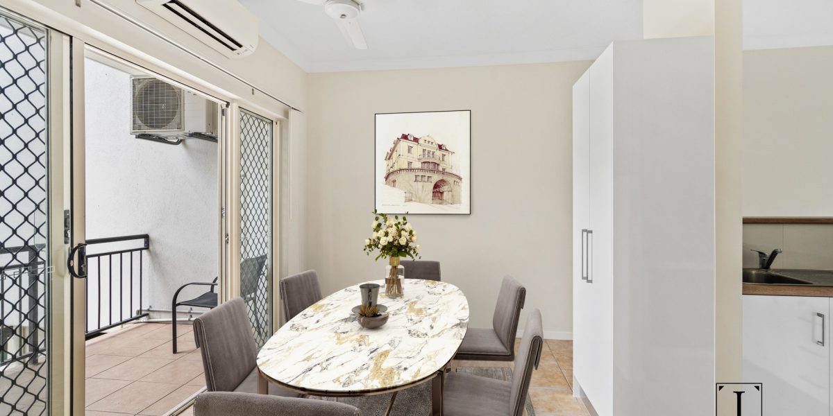204/53 McCormack Street, Manunda, QLD 4870 AUS