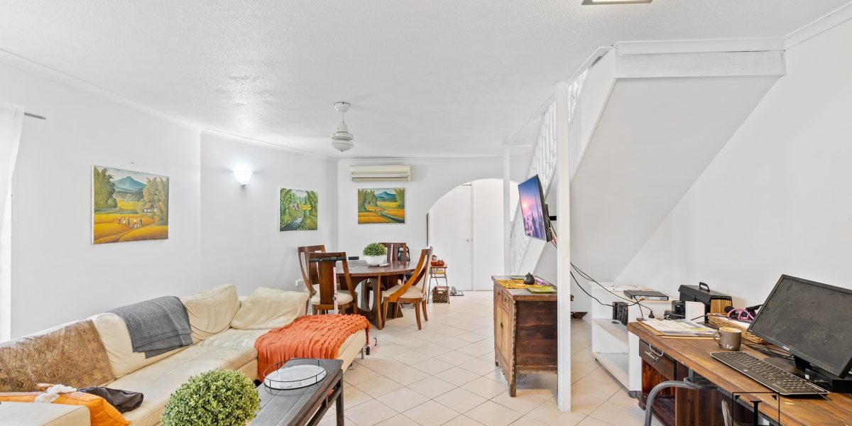 5/21 Mimosa Street, Holloways Beach, QLD 4878 AUS