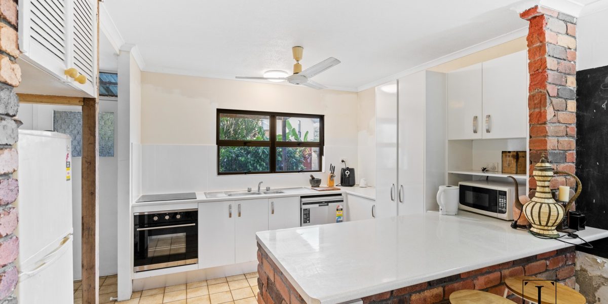 5/21 Mimosa Street, Holloways Beach, QLD 4878 AUS