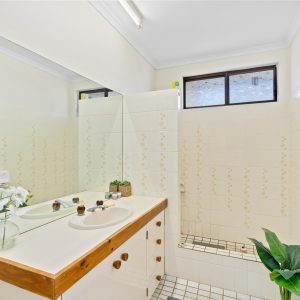 5/21 Mimosa Street, Holloways Beach, QLD 4878 AUS