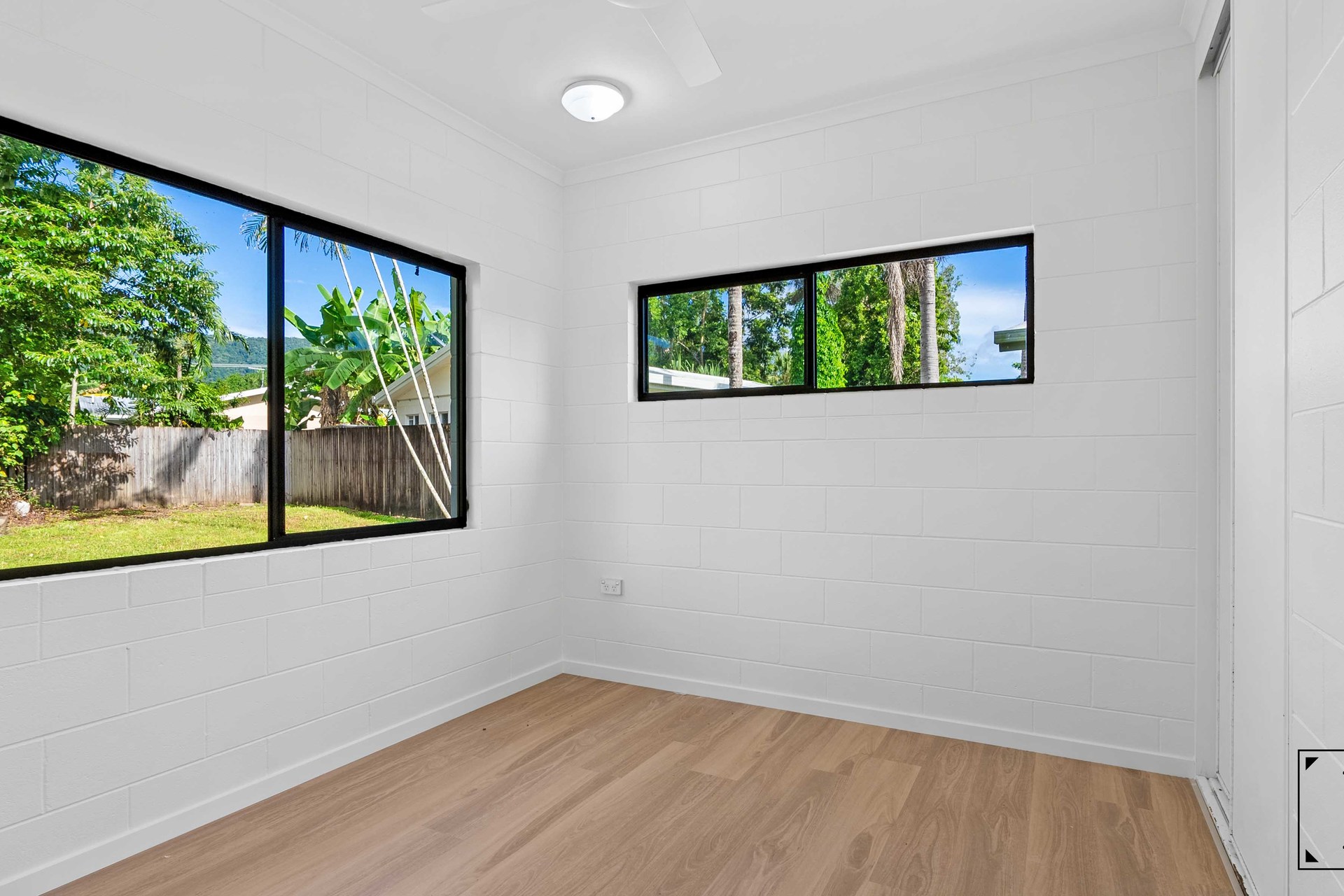 5 Newport Close, Kewarra Beach, QLD 4879 AUS