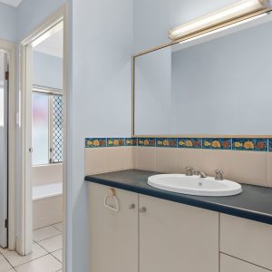 38 Stream Avenue, Kewarra Beach, QLD 4879 AUS