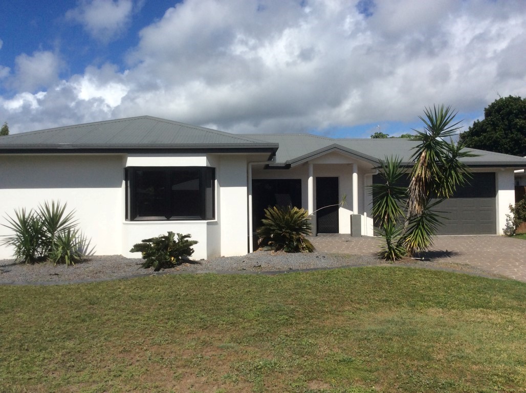 11 Norfolk Close, Holloways Beach, QLD 4878 AUS