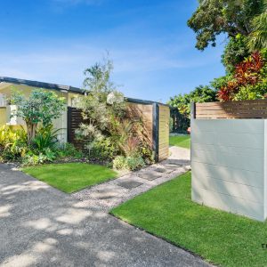 1/534 Varley Street, Yorkeys Knob, QLD 4878 AUS