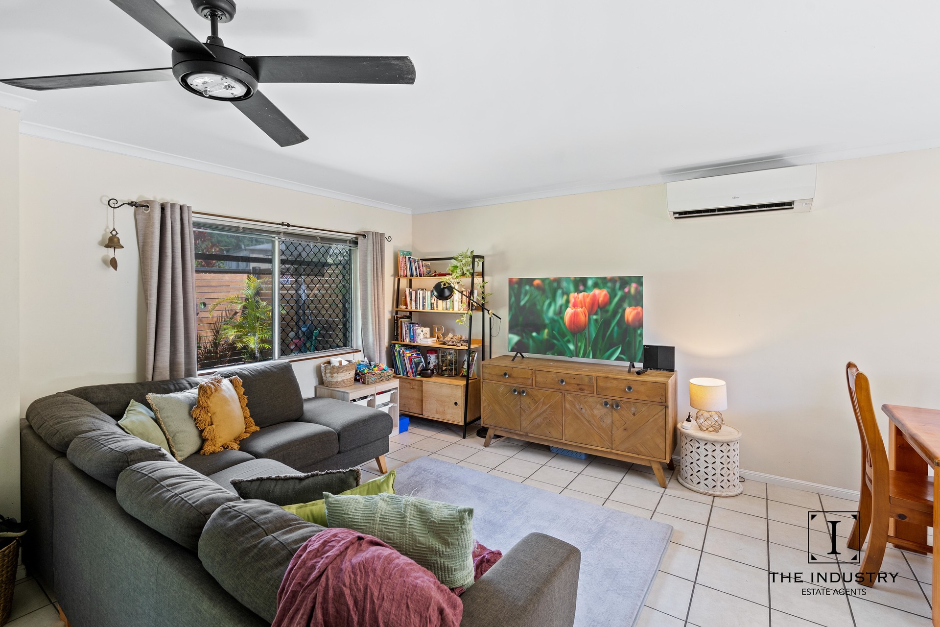 1/534 Varley Street, Yorkeys Knob, QLD 4878 AUS