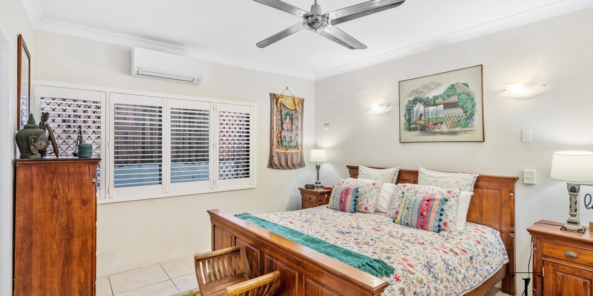 16 Trinidad Close, Trinity Beach, QLD 4879 AUS