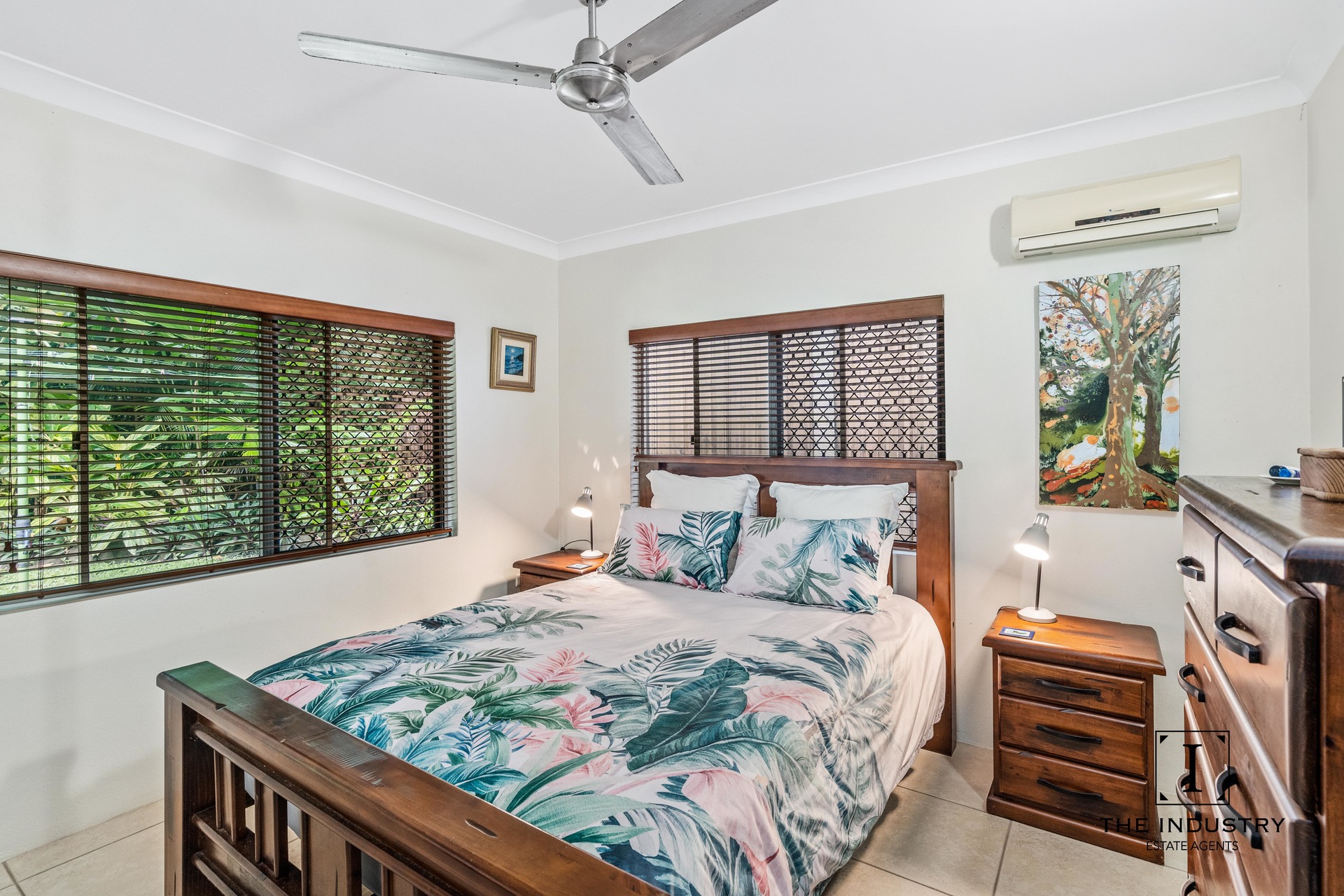 16 Trinidad Close, Trinity Beach, QLD 4879 AUS