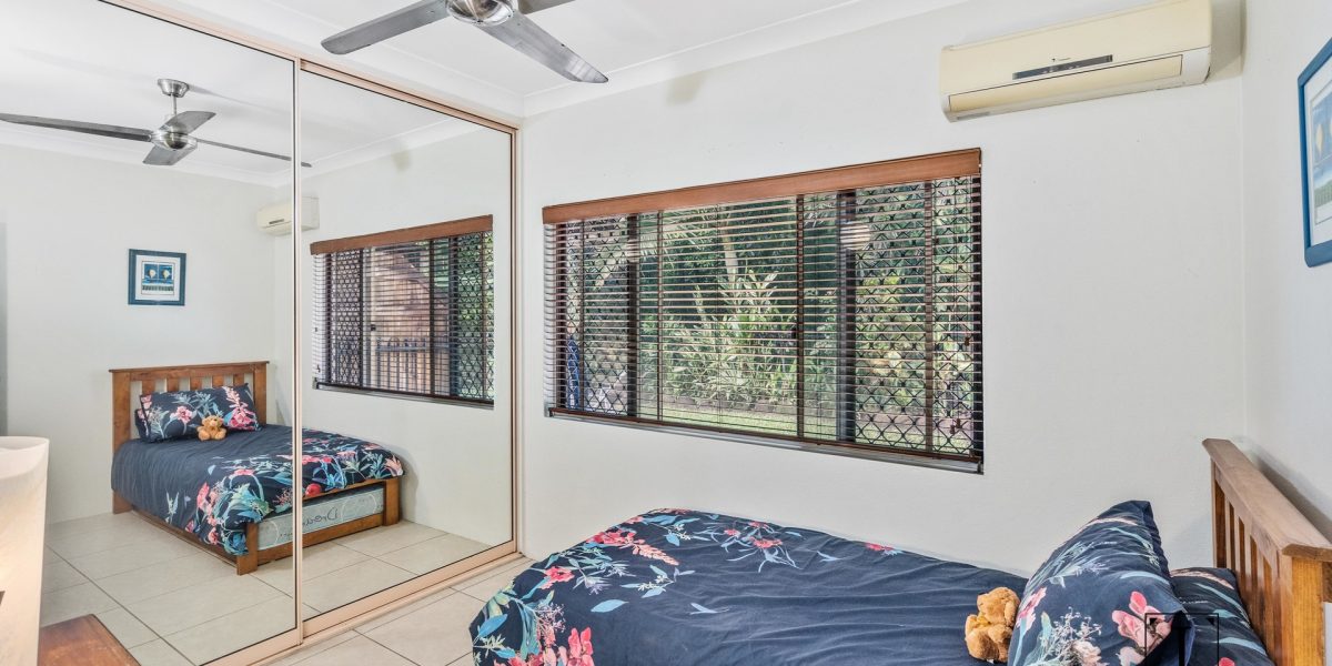 16 Trinidad Close, Trinity Beach, QLD 4879 AUS