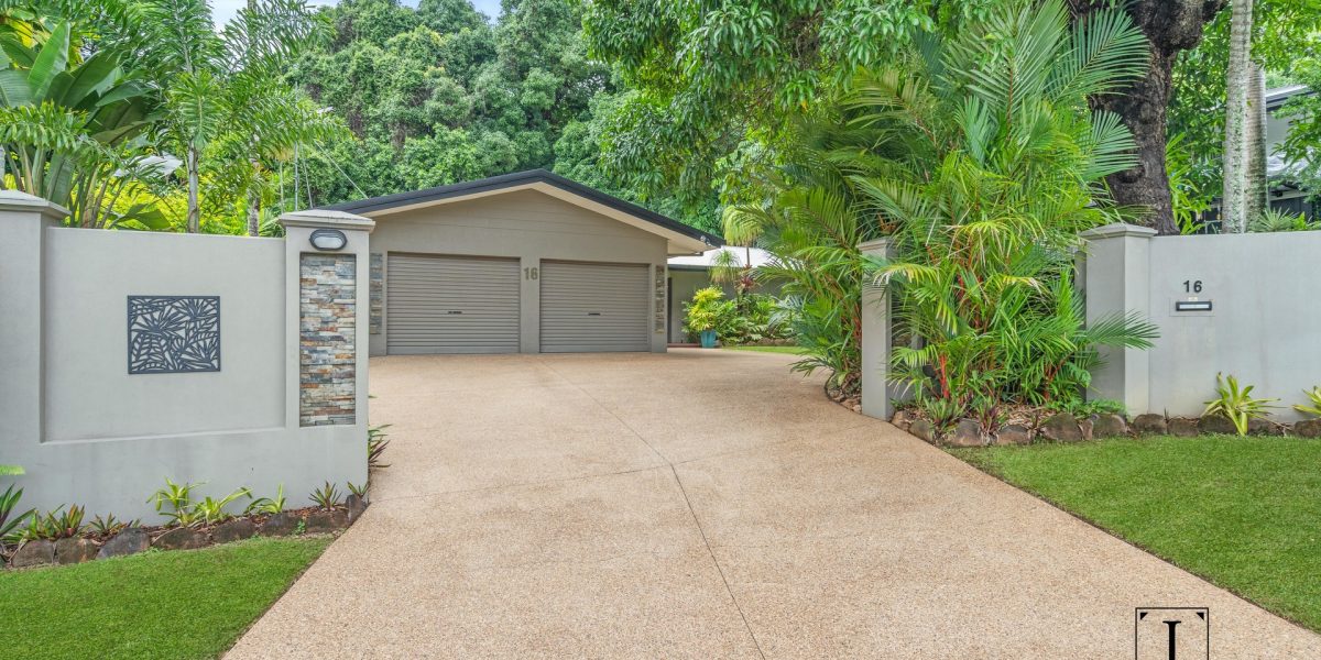 16 Trinidad Close, Trinity Beach, QLD 4879 AUS