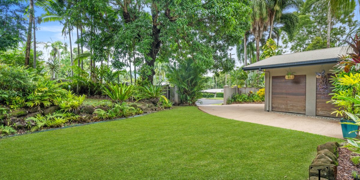 16 Trinidad Close, Trinity Beach, QLD 4879 AUS