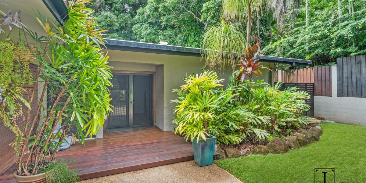 16 Trinidad Close, Trinity Beach, QLD 4879 AUS