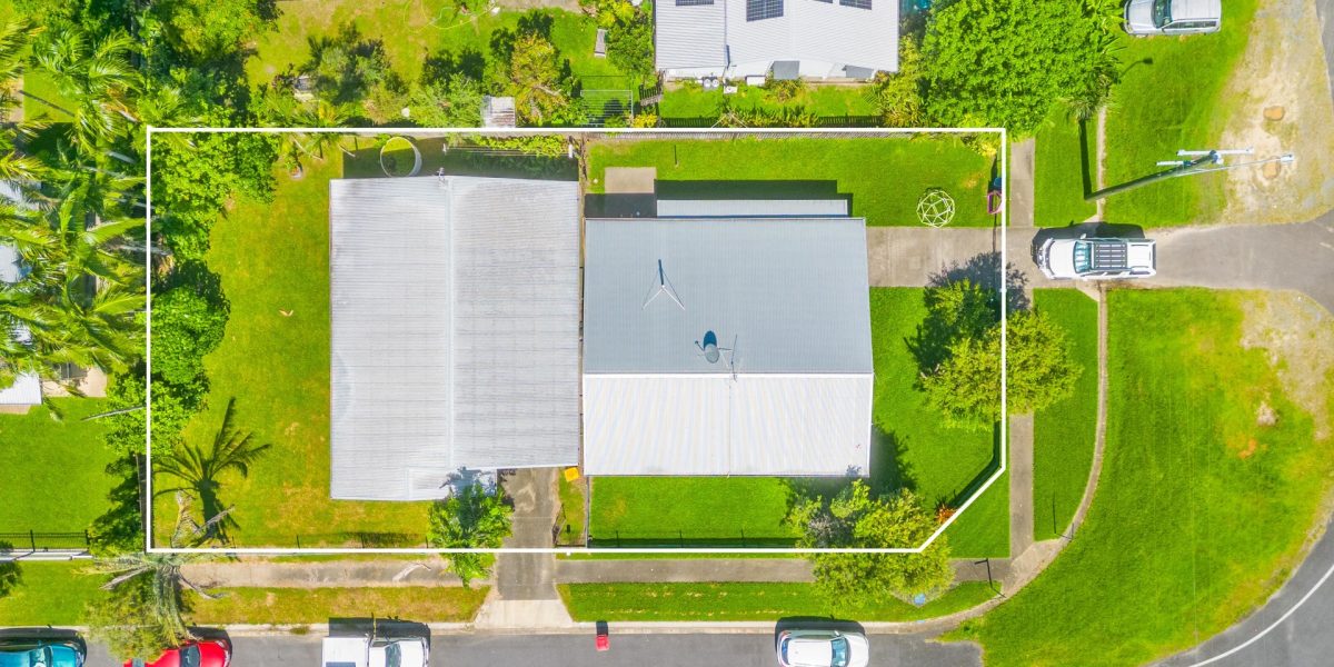 112-114 Swallow Street, Mooroobool, QLD 4870 AUS