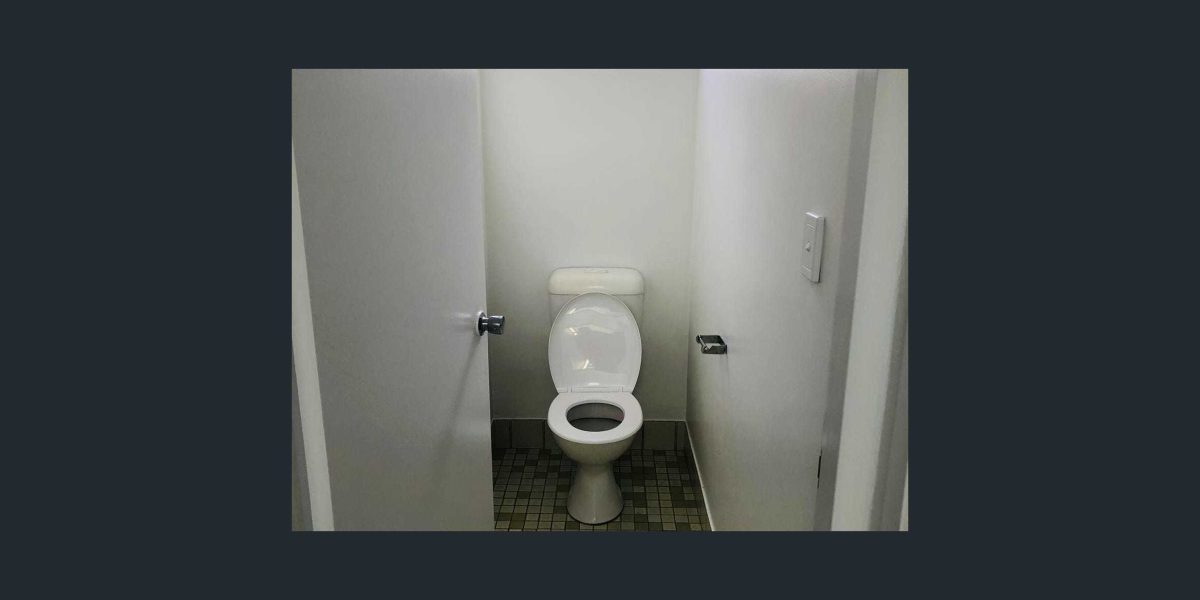 2/19 Pioneer Street, Manoora, QLD 4870 AUS