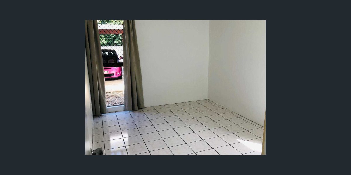 2/19 Pioneer Street, Manoora, QLD 4870 AUS