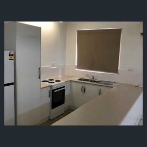 2/19 Pioneer Street, Manoora, QLD 4870 AUS