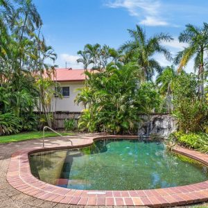 10/16-18 Springfield Crescent, Manoora, QLD 4870 AUS