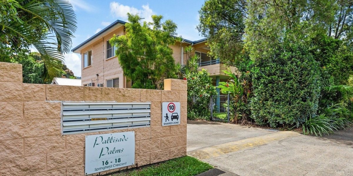 10/16-18 Springfield Crescent, Manoora, QLD 4870 AUS